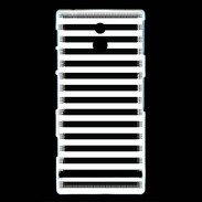Coque Sony Xperia P rayures noires et blanches