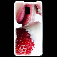 Coque LG P990 Fraise et bouche 2
