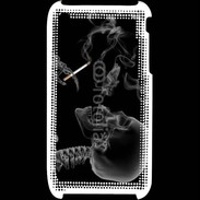 Coque iPhone 3G / 3GS Squelette fumeur