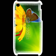 Coque iPhone 3G / 3GS Papillon posé sur une fleur