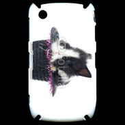 Coque Black Berry 8520 Lapin noir et blanc dans un chapeau