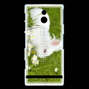 Coque Sony Xperia U Lapin blanc dans l'herbe