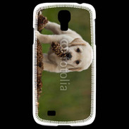 Coque Samsung Galaxy S4 Chiot labrador avec pomme de pin