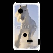 Coque Sony Xperia Typo Cheval blanc dans la neige