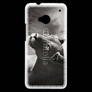 Coque HTC One Lionne en noir et blanc