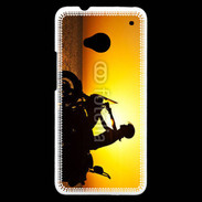 Coque HTC One Femme biker au couché de soleil