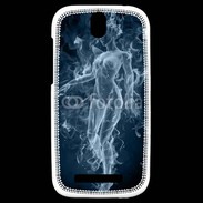 Coque HTC One SV Femme en fumée de cigarette