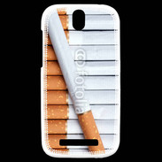 Coque HTC One SV Fond avec cigarettes