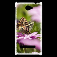 Coque HTC Windows Phone 8S Fleur et papillon