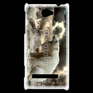Coque HTC Windows Phone 8S Ours blanc en colère