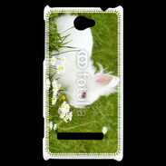 Coque HTC Windows Phone 8S Lapin blanc dans l'herbe