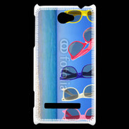 Coque HTC Windows Phone 8S Lunettes sur la plage