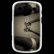Coque Blackberry Bold 9900 Femme et menottes
