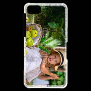 Coque Blackberry Z10 Petite fille avec panier de pommes