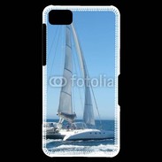 Coque Blackberry Z10 Catamaran en mer