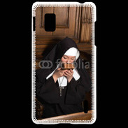 Coque LG Optimus G Nonne en prière 2