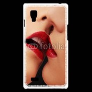 Coque LG Optimus L9 Baiser de lesbienne