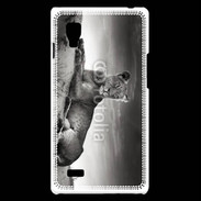 Coque LG Optimus L9 Lionne sur une dune