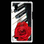 Coque LG Optimus L9 Rose sur un piano