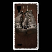 Coque LG Optimus L9 Vieux gant de boxe 2