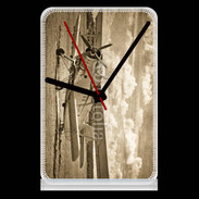 Pendule de bureau Vieux biplans en noir et blanc
