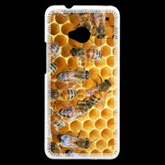 Coque HTC One Abeilles dans une ruche
