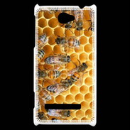 Coque HTC Windows Phone 8S Abeilles dans une ruche