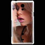 Coque Sony Xperia T Couple lesbiennes sexy femmes 1