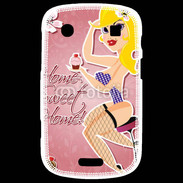 Coque Blackberry Bold 9900 Dessin femme sexy style Betty Boop