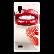Coque LG Optimus L9 Bouche sexy rouge à lèvre gloss rouge fraise