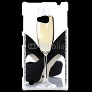 Coque Nokia Lumia 720 coupe de champagne talons aiguilles 