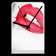 Pendule de bureau bouche sexy rouge à lèvre gloss crayon contour