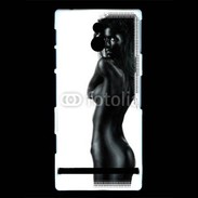 Coque Sony Xperia P Femme nue body painting noir et blanc 4
