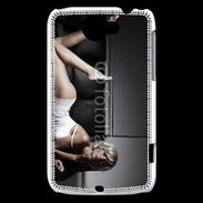 Coque HTC Wildfire G8 Femme sexy canapé