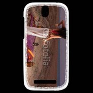 Coque HTC One SV Danseuse orientale dune désert