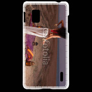 Coque LG Optimus G Danseuse orientale dune désert