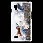 Coque LG Optimus L9 Cheval et chien dans la neige