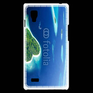 Coque LG Optimus L9 île en former de cœur au milieu de la mer