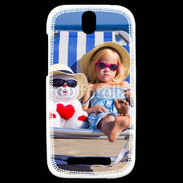 Coque HTC One SV Petite fille avec bonhomme de neige a la plage