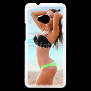 Coque HTC One Belle femme à la plage 10