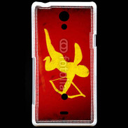 Coque Sony Xperia T Cupidon sur fond rouge