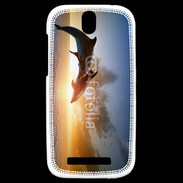 Coque HTC One SV Saut de dauphin au couché de soleil