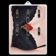 Porte clés soutien gorge avec une fraise
