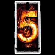 Coque Sony Xperia U Cinq en feu
