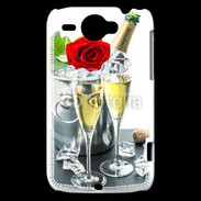 Coque HTC Wildfire G8 Champagne et rose rouge