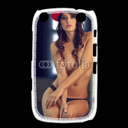 Coque Blackberry Curve 9320 Charmante brune avec casquette rouge