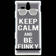 Coque Sony Xperia U Keep Calm Funky Gris