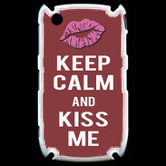 Coque Blackberry 8520 Keep Calm Kiss me Brique