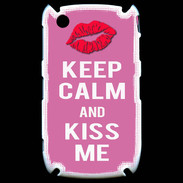 Coque Blackberry 8520 Keep Calm Kiss me Rose