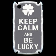 Coque Blackberry 8520 Keep Calm Be lucky Gris